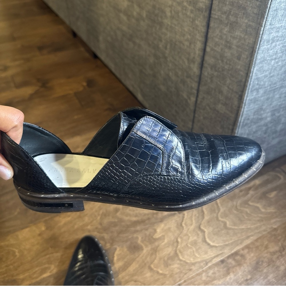 $378 Freda Salvador Shoes Womens 9.5 Black Crocodile Embossed D'Orsay Loafers - Picture 5 of 9